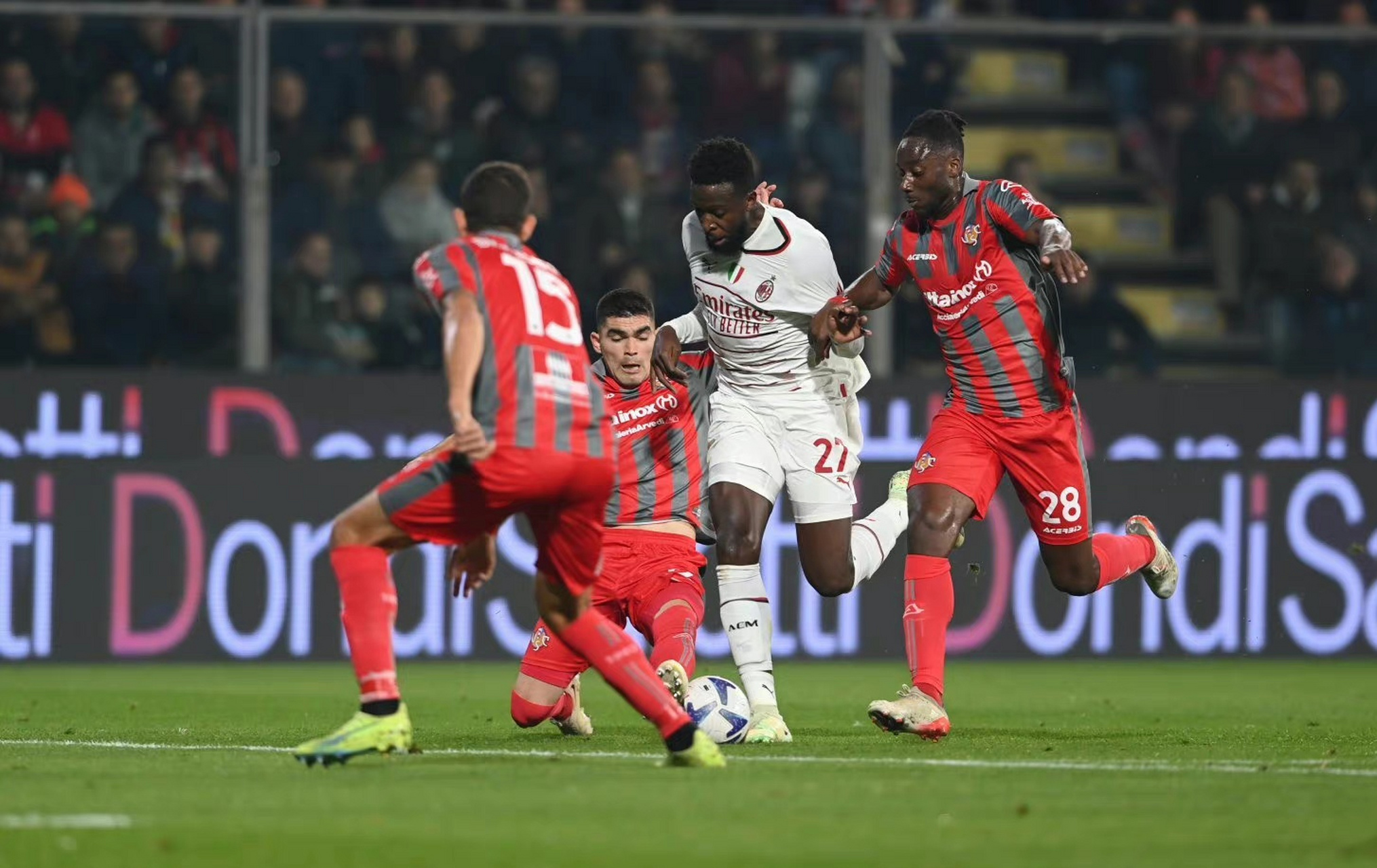 赛阶段便以 赛阶段便以