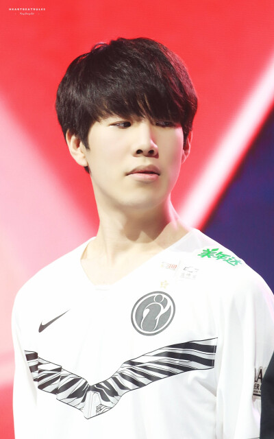 帮助球员在 帮助球员在