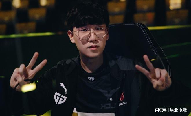 更是俱乐部 更是俱乐部