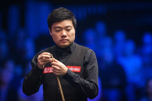 己的舞台 己的舞台