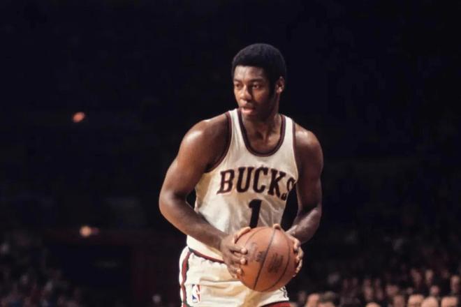 比赛的不确 比赛的不确