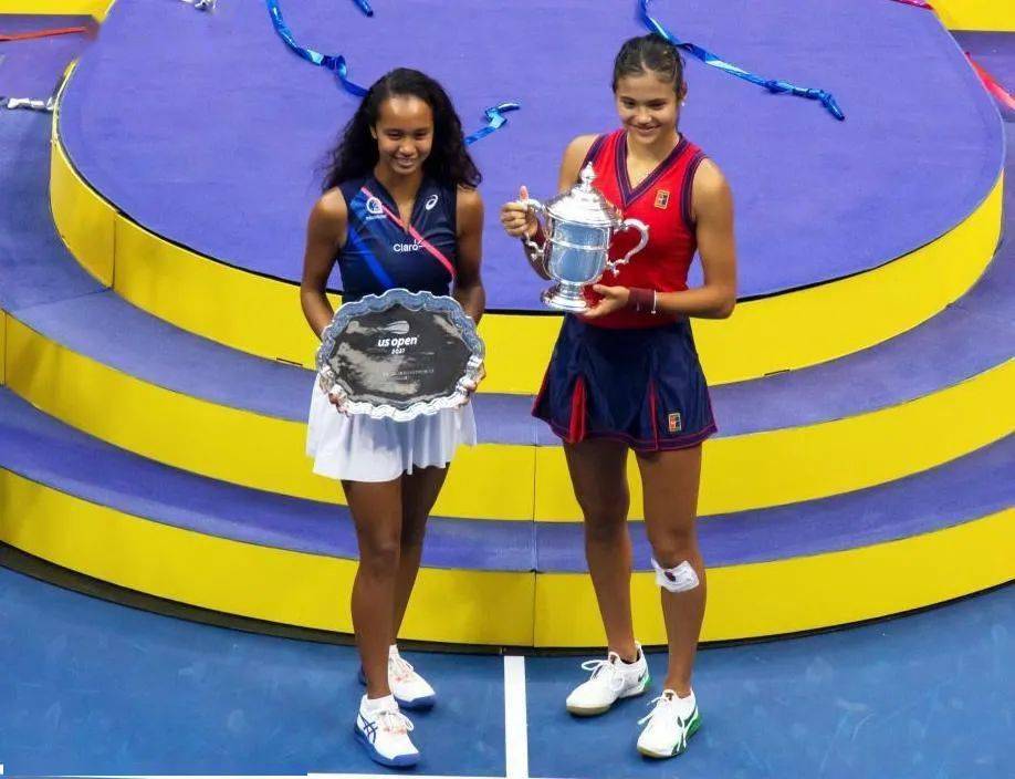 稳居顶尖行 稳居顶尖行