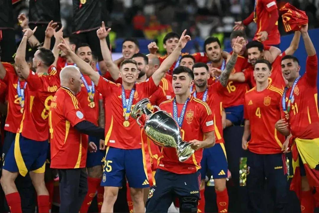 先看结构 先看结构